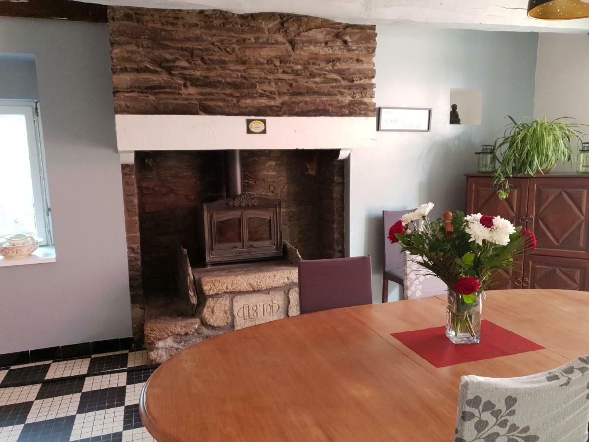 Ty Flour Di Lys Hotel Rochefort-en-Terre Esterno foto